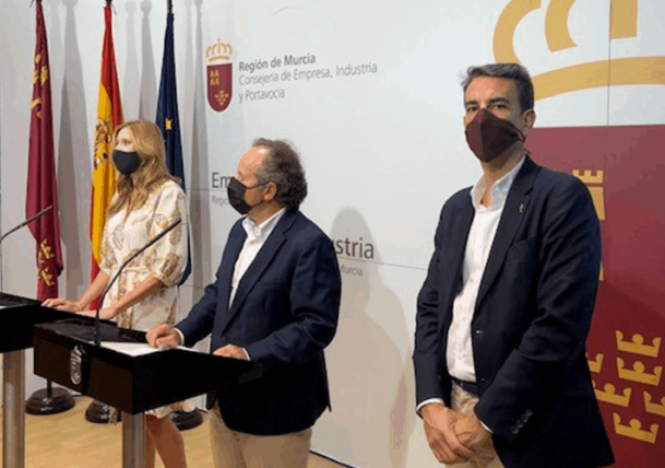 Once titulados desempleados podrán cursar un máster de forma gratuita en ENAE
