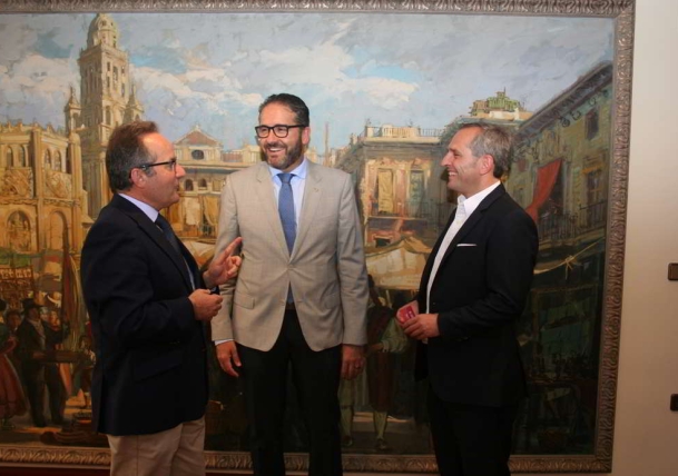 Reunión del nuevo presidente de la Cámara de Comercio y el órgano directivo de ENAE Business School 