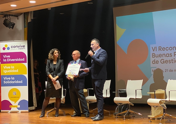 Galardonada ENAE Business School por su destacada contribución al impulso del talento, la diversidad y la inclusión