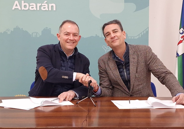 Ayuntamiento de Abarán y ENAE Business School firman un Convenio de Colaboración