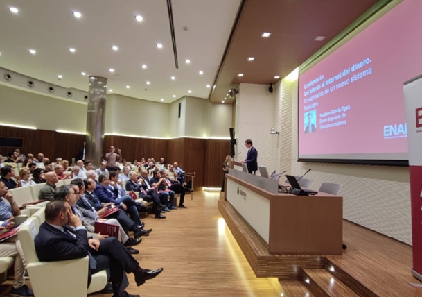 ENAE reúne a más de 150 personas para hablar de bitcoin y blockchain