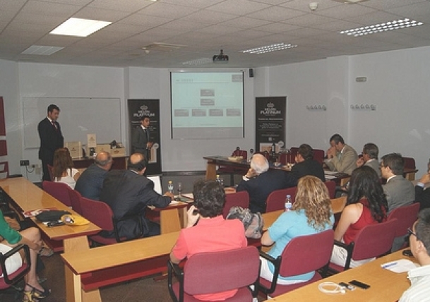 Presentación de Proyectos Fin de Máster en Dirección Económico Financiera