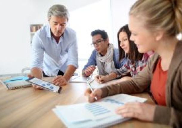 Becas Fundación Universidad Empresa Región de Murcia